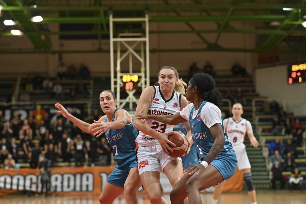 65322a20060a8-euro-cup-women-g-grubu-mbk-ruzomberok-63-melikgazi-kayseri-basketbol-871.jpg