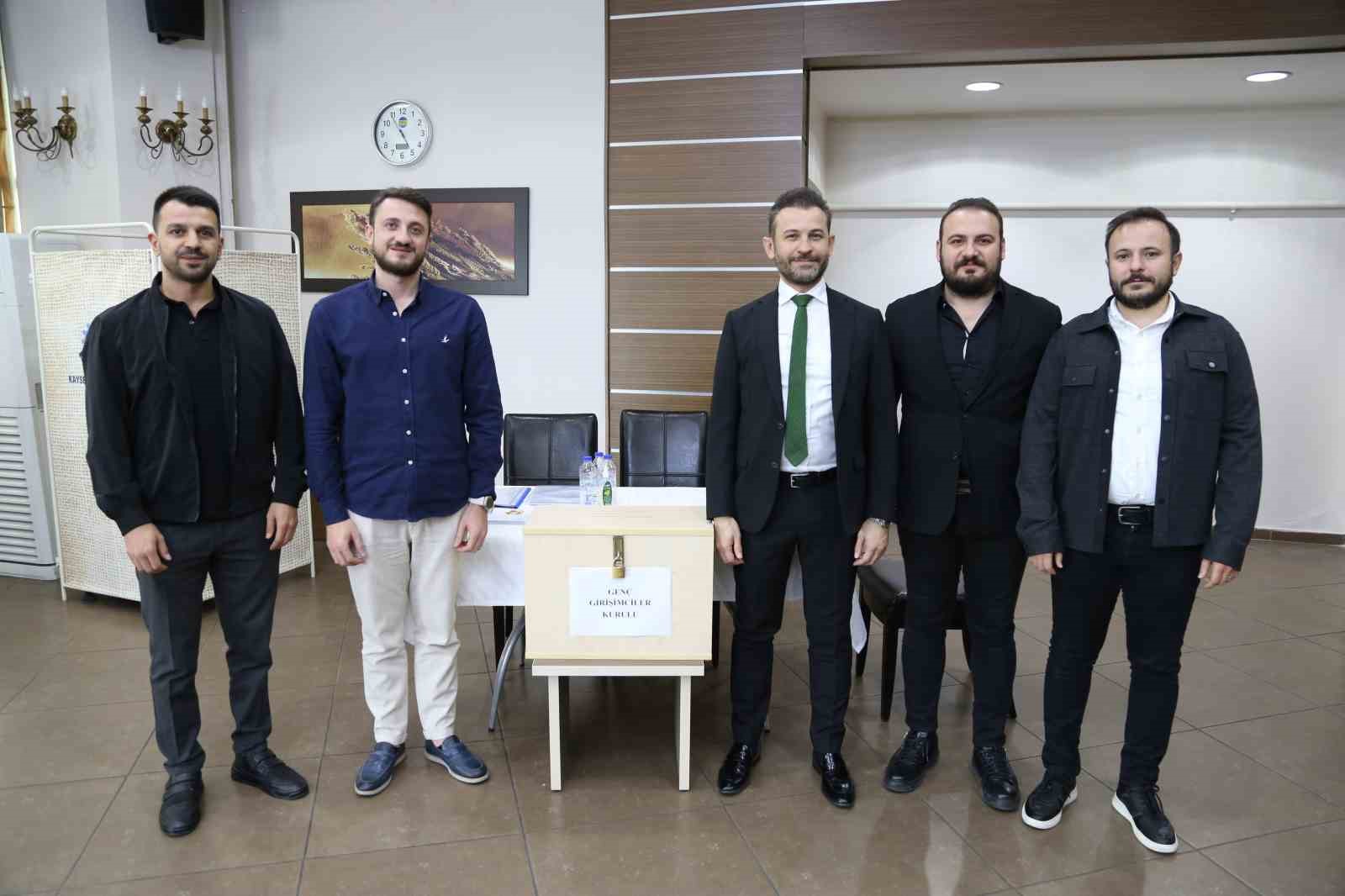 65322f1cc9bc1-kayseri-genc-girisimciler-ve-kadin-girisimciler-secimleri-yapildi1.jpg