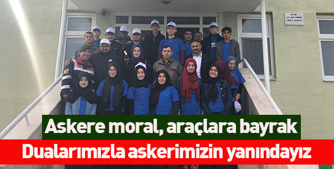 Askere-moral-araçlara-bayrak.jpg