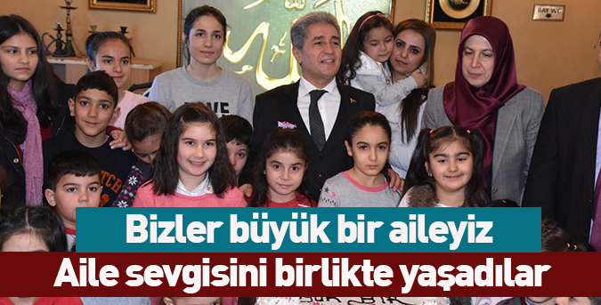 Biz-büyük-bir-aileyiz.jpg