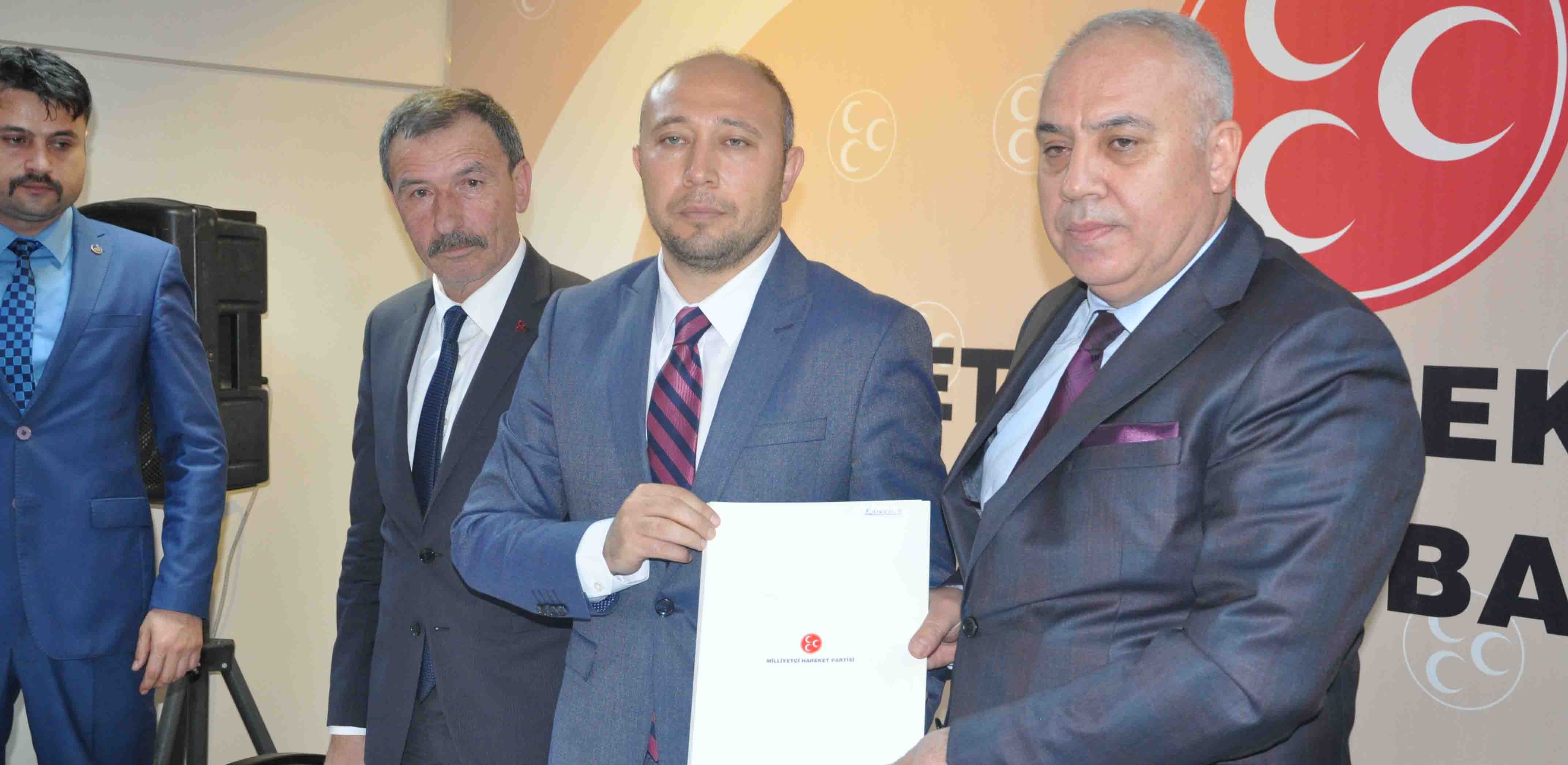 Biz-değil-MHP-aday2.jpg