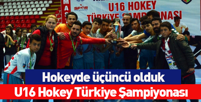 Hokeyde-üçüncü-olduk.jpg