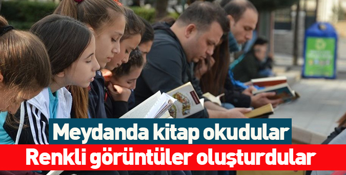 Meydanda-kitap-okudular.jpg