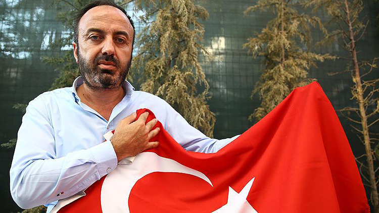 Tek-başına-5-zırhlı-araca-direndi1.jpg