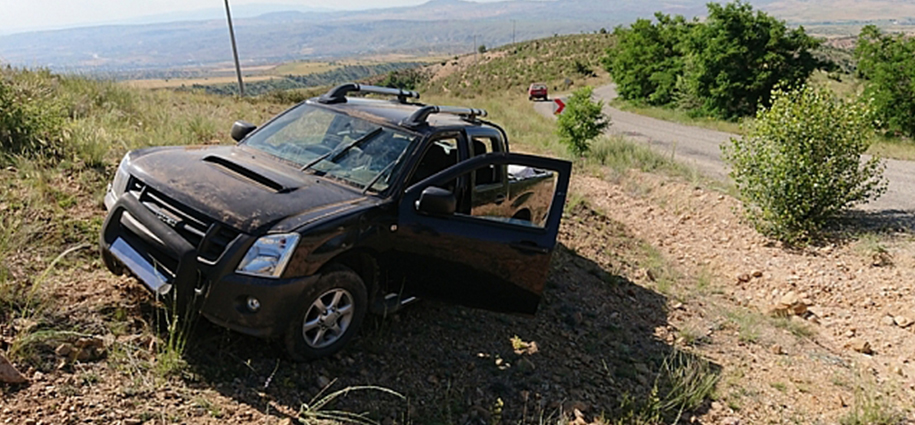 Trafik-kazasında-3-kişi-yaralandı.jpg