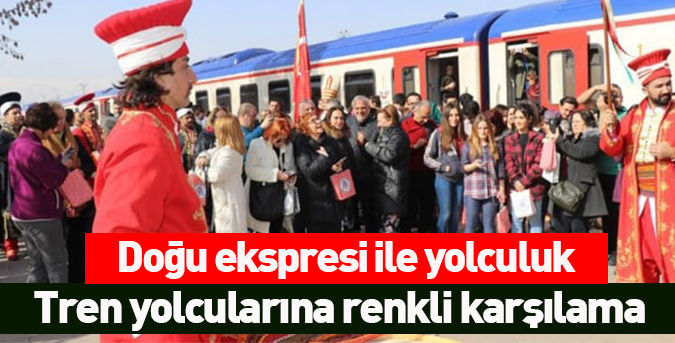 Tren-yolcularına-renkli-karşılama.jpg