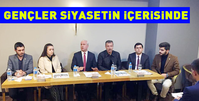 gencler-siyasetin-icerisindee.jpg