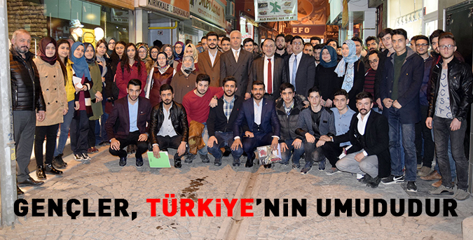 gencler-türkiyeninn.jpg