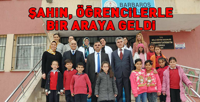 sahin-ögrencilerle-bir-araya-geldi.jpg