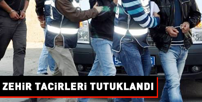 zehir-tacirleri.jpg